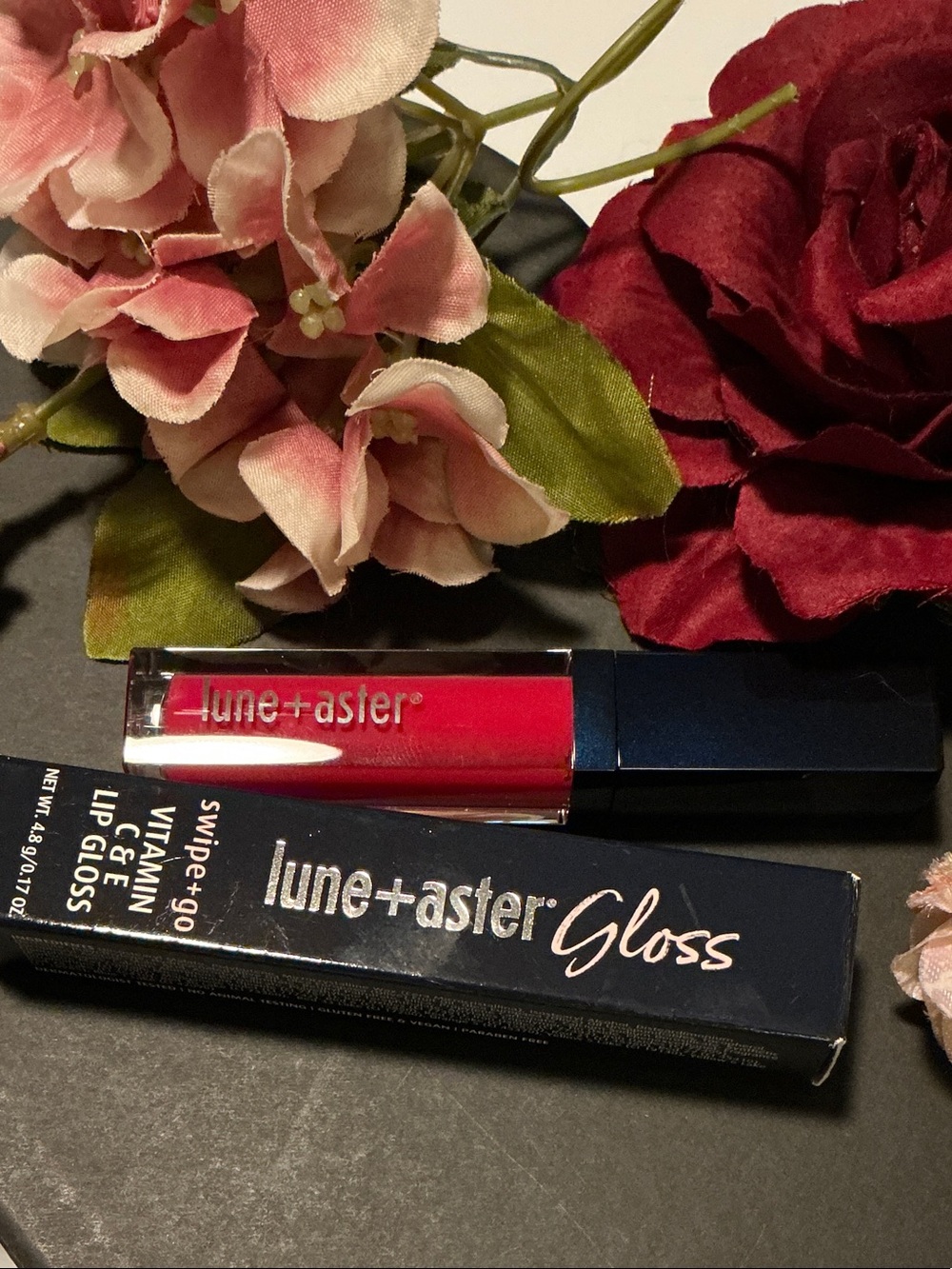 lune+aster Lip Gloss - INNOVATOR shade